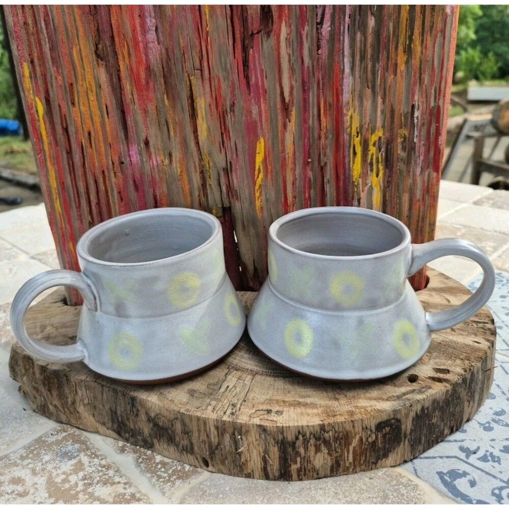Coffee Mug Set Studio Pottery Nonslip Wide Bottom Stoneware XOXO Y2K